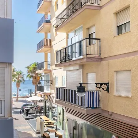 Апартаменты Beautiful 2br - 20 Meters From - In Center *