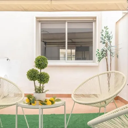 Beautiful 2br - 20 Meters From - In Center Фуэнхирола